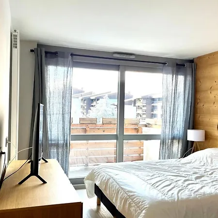 Modern At The Foot Of The Slopes In Megève